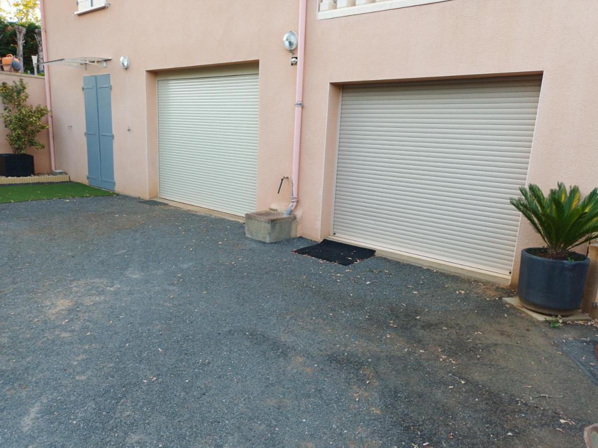 Logement Martine Rouffignac Saint-Cernin Bagian luar foto